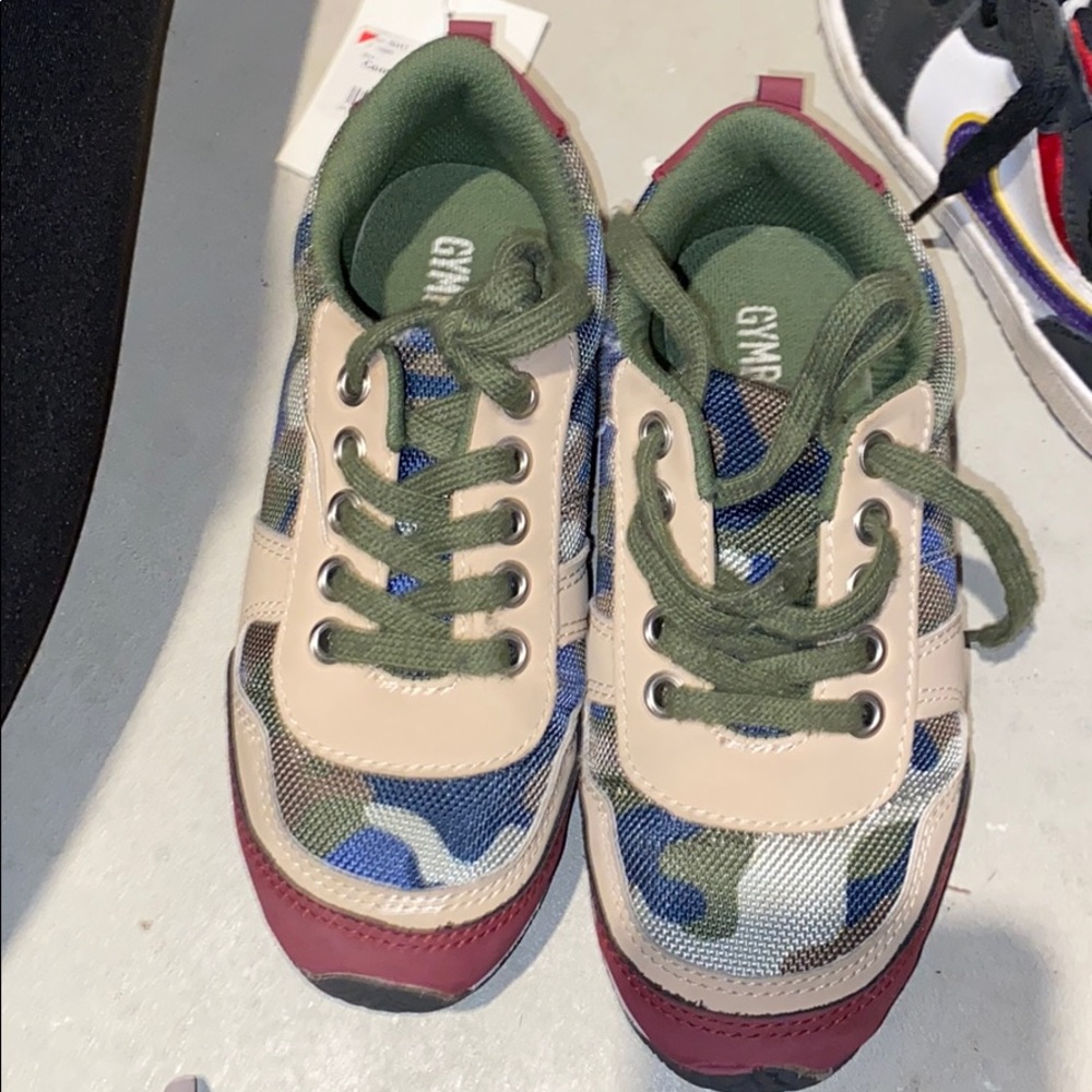 Kids Gymboree  camo shoes